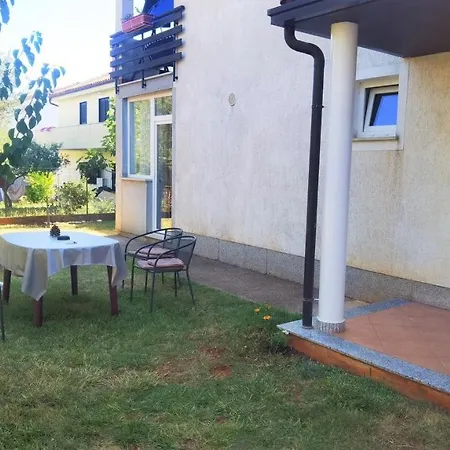 Plavi Διαμέρισμα