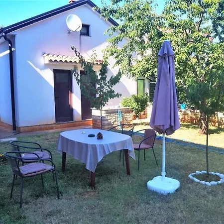 Plavi Apartment Novigrad (Istria)
